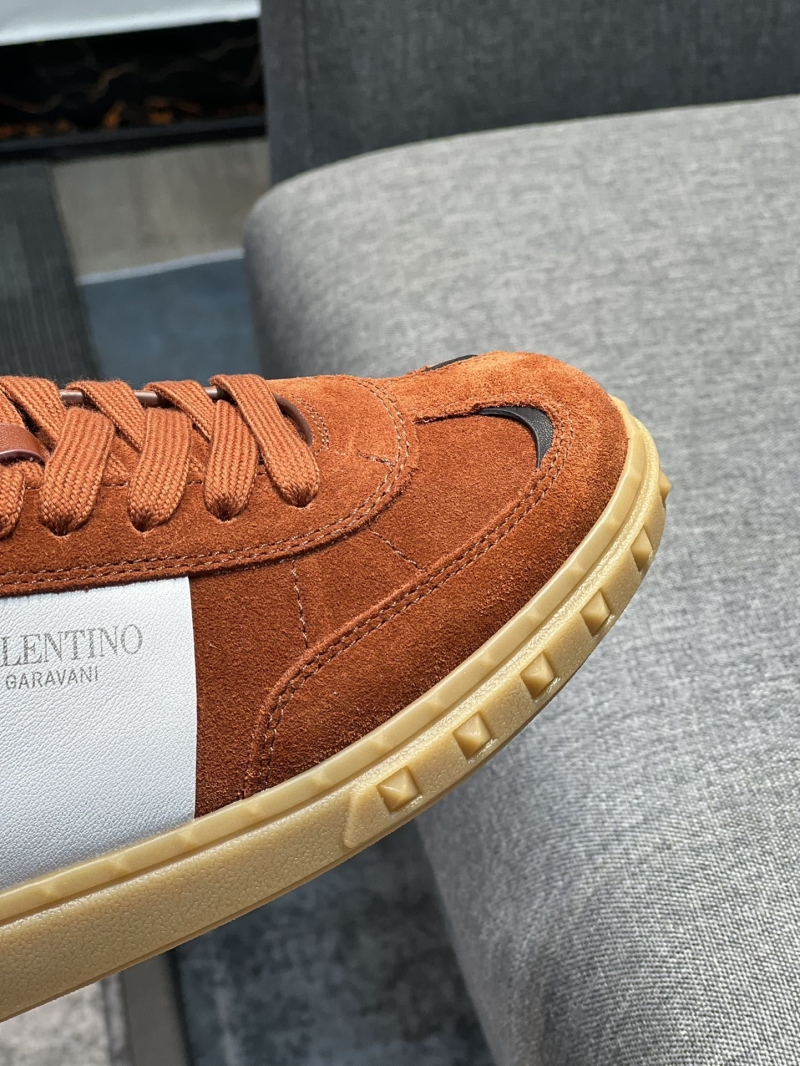 Valentino Sneakers